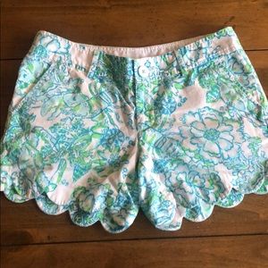 Lilly Pulitzer Blue/Green Short with Scallop Edge